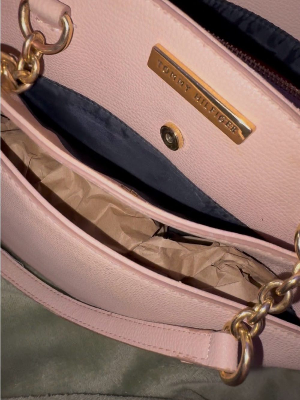Michael Kors Blush Pink Leather Tote with Gold Hardware - Picture 2 of 5